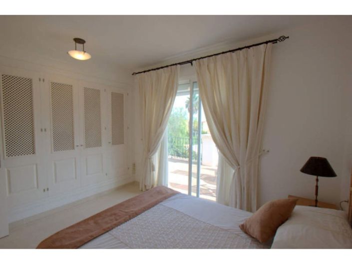 Image No.21-4 Bed Villa for sale