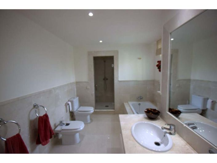 Image No.24-4 Bed Villa for sale