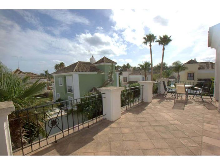 Image No.6-4 Bed Villa for sale