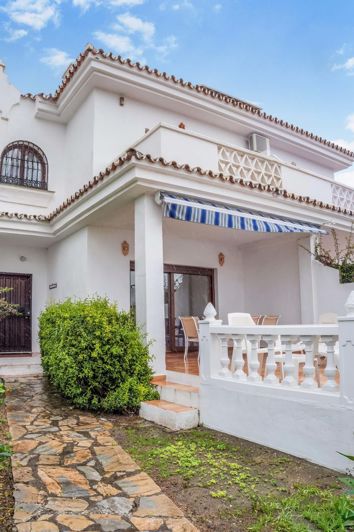 Image No.41-3 Bed Townhouse for sale