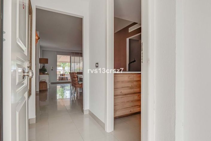 Image No.11-3 Bed Property for sale