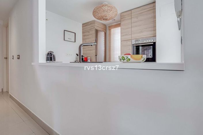 Image No.5-3 Bed Property for sale