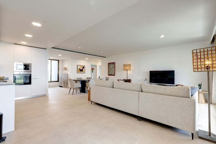 Image No.10-3 Bed Apartment for sale