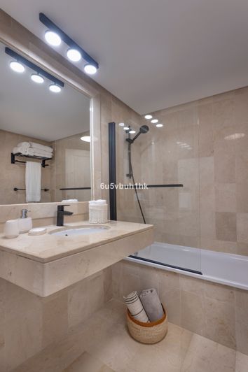 Image No.16-3 Bed Apartment for sale