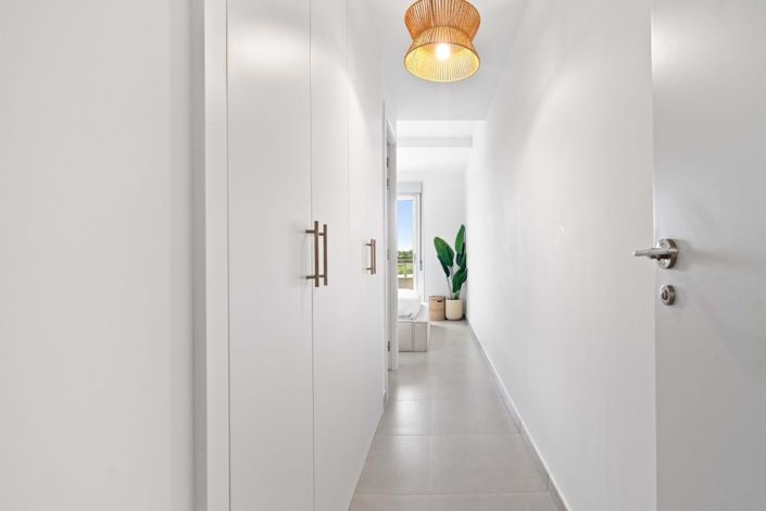 Image No.14-3 Bed Apartment for sale