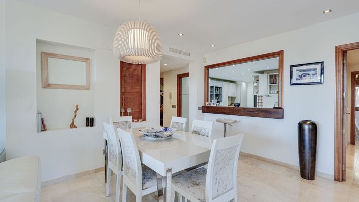 Image No.9-3 Bed Apartment for sale