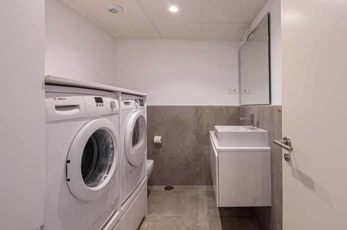 Image No.25-3 Bed Apartment for sale