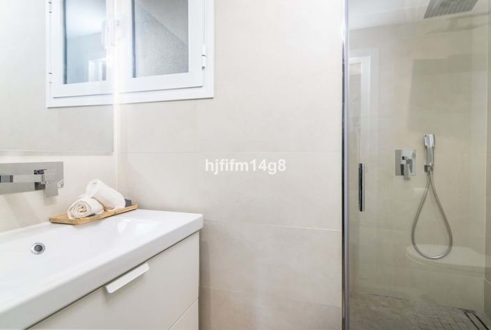 Image No.13-2 Bed Apartment for sale