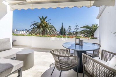 1447-658511-78d1f4f8b6655591b02d22fabb36a692d