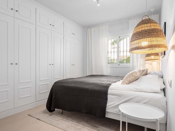 Image No.9-2 Bed Apartment for sale