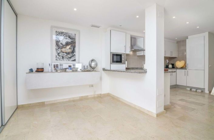 Image No.16-3 Bed Townhouse for sale