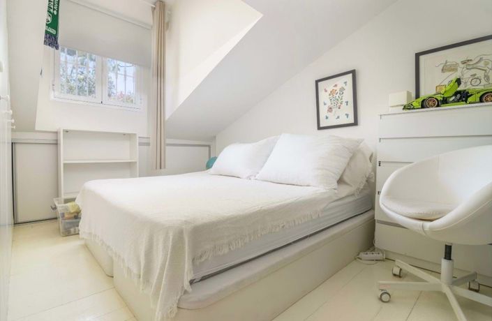 Image No.8-3 Bed Townhouse for sale