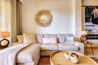 1447-658503-78d1f4f8b6655591b02d22fabb36a692d