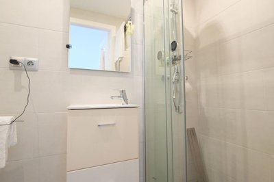 1447-658504-78d1f4f8b6655591b02d22fabb36a692d