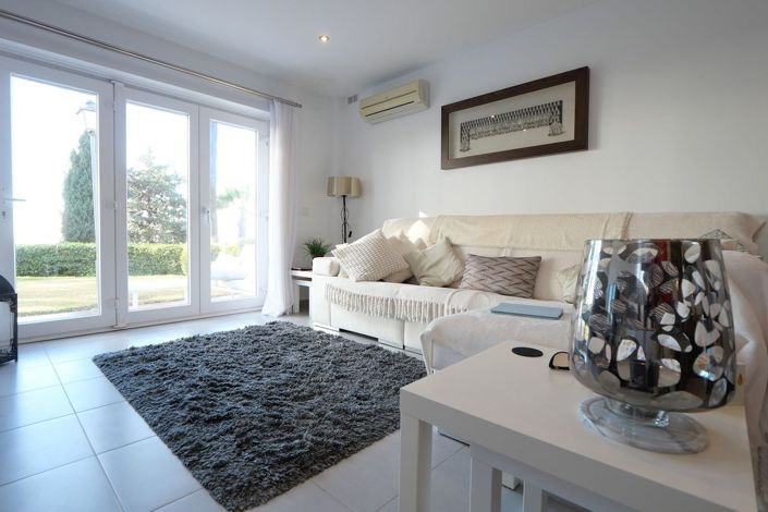 Image No.21-2 Bed Apartment for sale