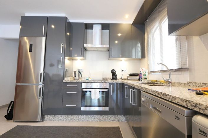 Image No.26-2 Bed Apartment for sale