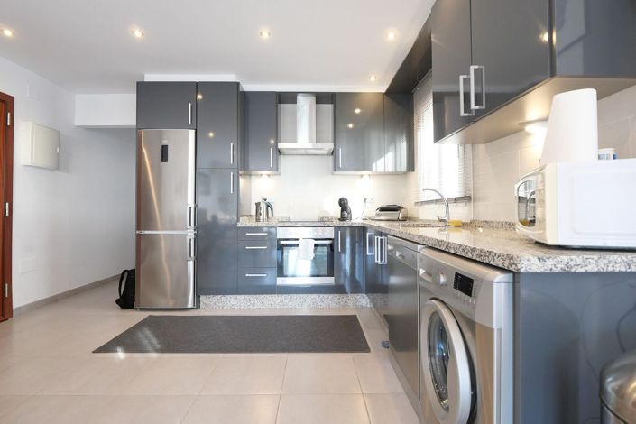 Image No.6-2 Bed Apartment for sale