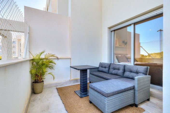 Image No.19-3 Bed Apartment for sale