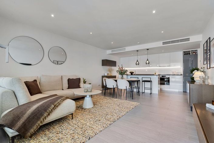 Image No.8-3 Bed Apartment for sale