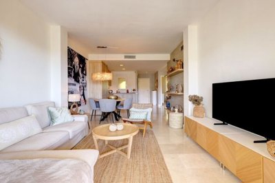 1447-658507-78d1f4f8b6655591b02d22fabb36a692d