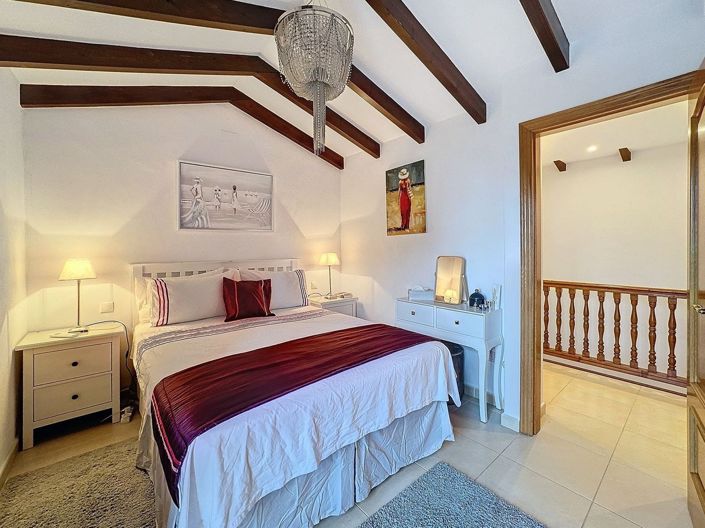 Image No.24-3 Bed Villa for sale