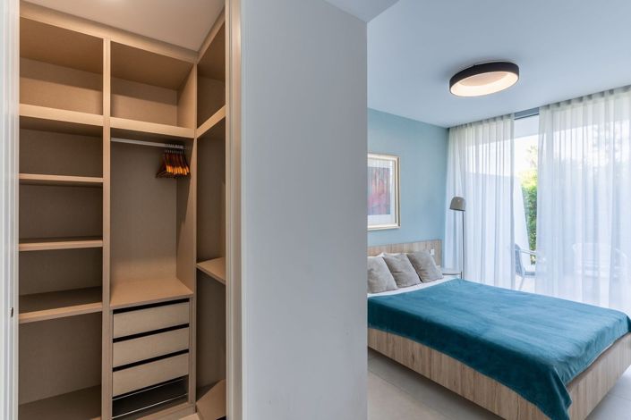 Image No.18-2 Bed Apartment for sale