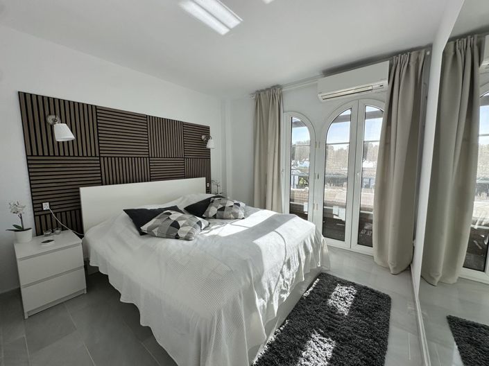 Image No.18-2 Bed Apartment for sale