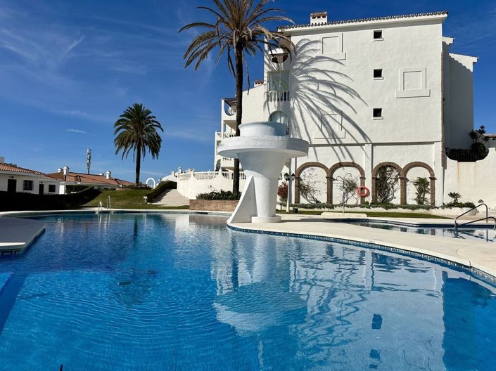 Image No.30-2 Bed Apartment for sale