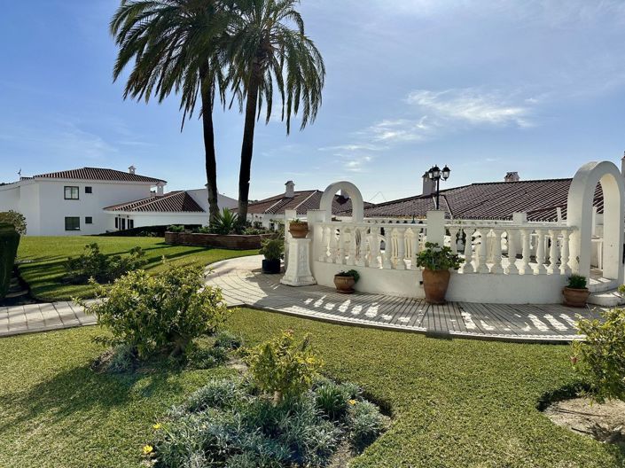 Image No.35-2 Bed Apartment for sale