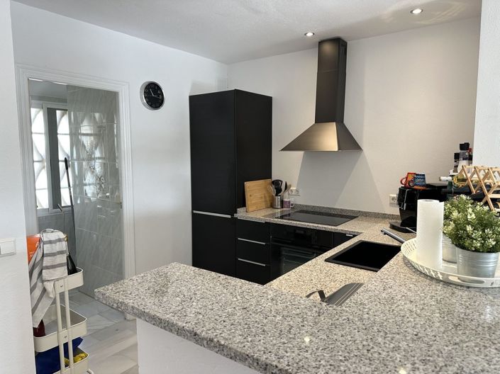 Image No.9-2 Bed Apartment for sale