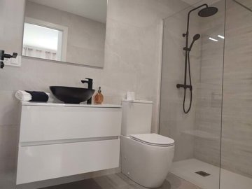 1447-645313-78d1f4f8b6655591b02d22fabb36a692d