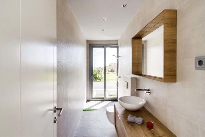 Image No.15-3 Bed Villa for sale