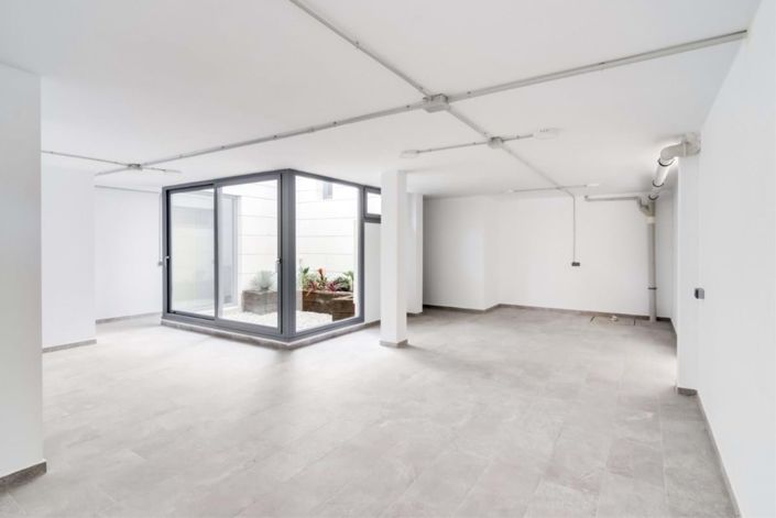 Image No.17-3 Bed Villa for sale