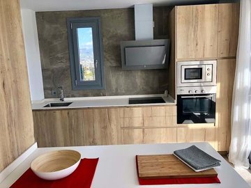 1447-658707-78d1f4f8b6655591b02d22fabb36a692d