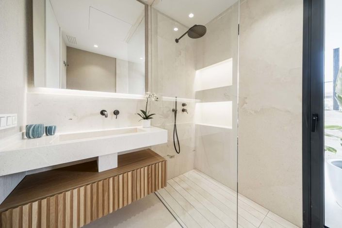 Image No.40-2 Bed Apartment for sale