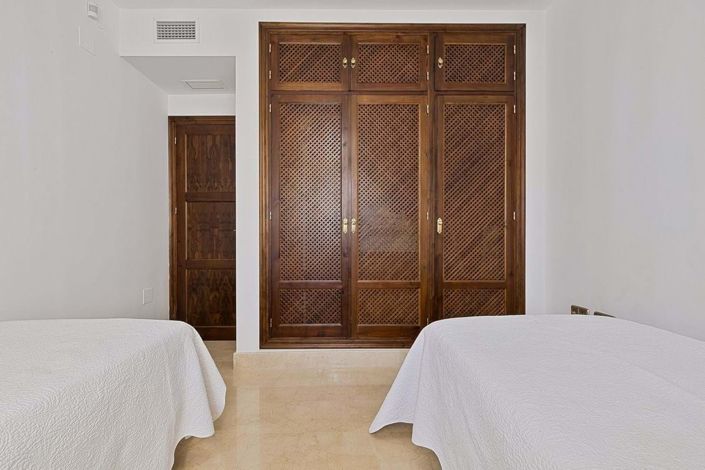 Image No.21-2 Bed Apartment for sale