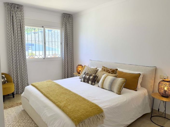 Image No.15-3 Bed Apartment for sale