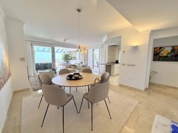 1447-654112-78d1f4f8b6655591b02d22fabb36a692d