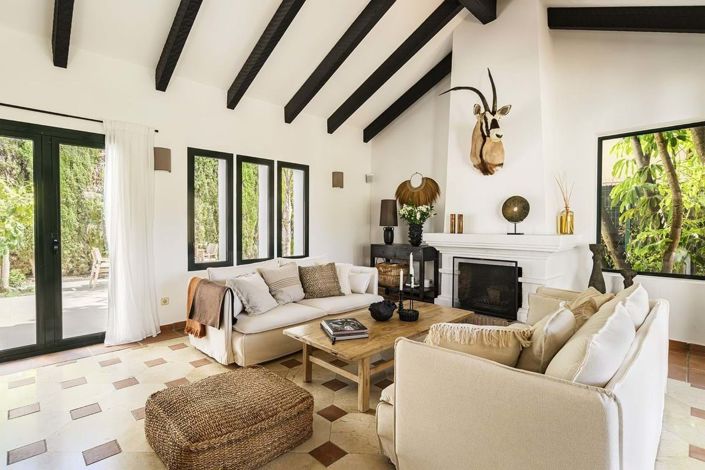 Image No.9-4 Bed Villa for sale