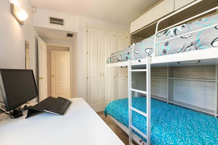 Image No.33-3 Bed Apartment for sale