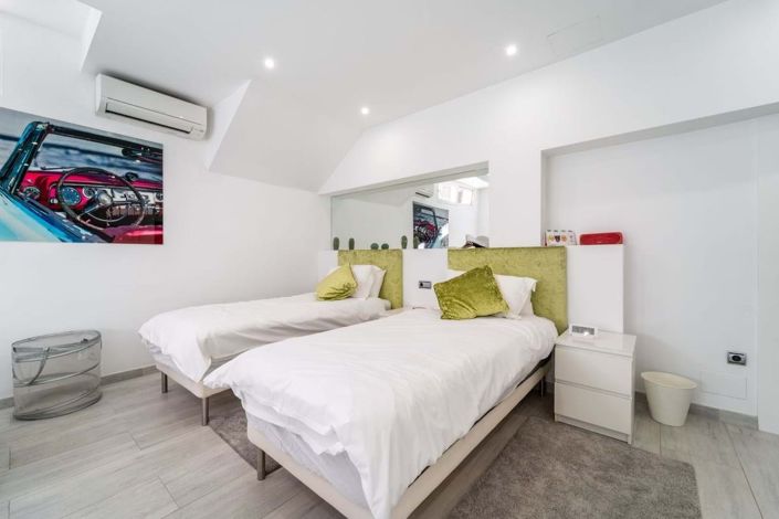 Image No.38-4 Bed Semi-Detached for sale