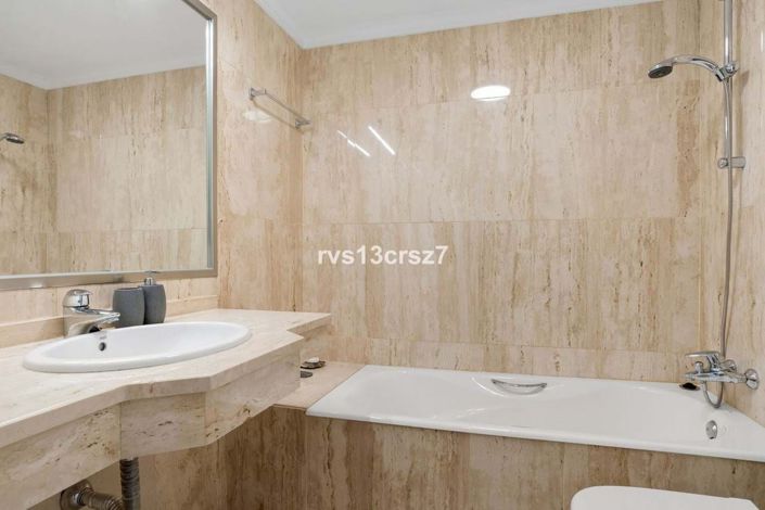 Image No.14-3 Bed Apartment for sale