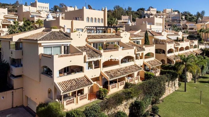 Image No.26-3 Bed Apartment for sale