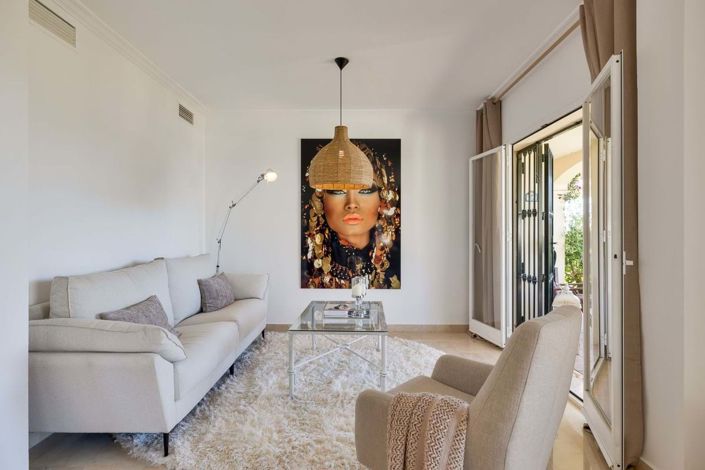 Image No.14-3 Bed Apartment for sale