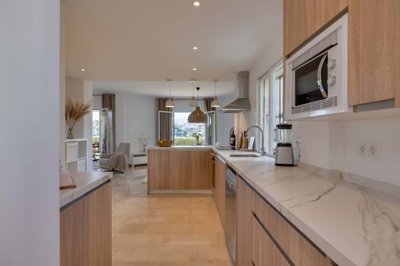 1447-659917-78d1f4f8b6655591b02d22fabb36a692d