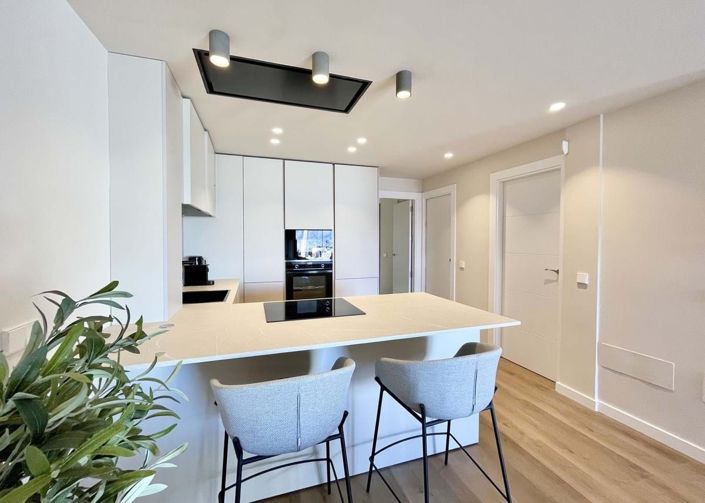 Image No.16-3 Bed Townhouse for sale