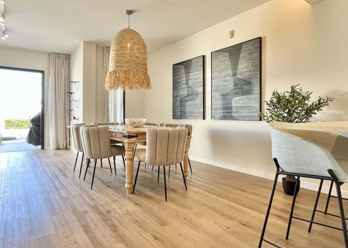 Image No.17-3 Bed Townhouse for sale