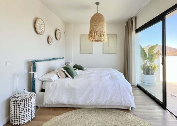 Image No.22-3 Bed Townhouse for sale