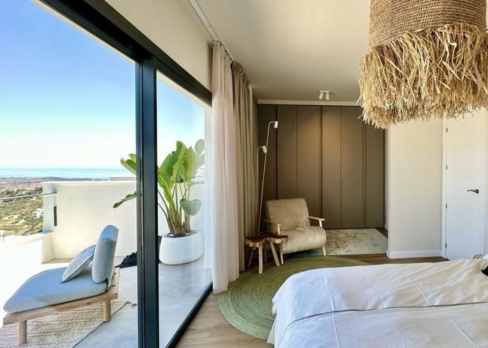 Image No.23-3 Bed Townhouse for sale