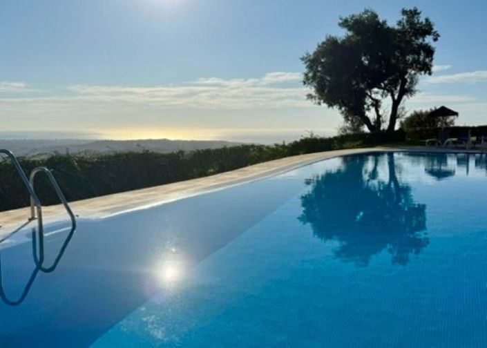 Image No.4-3 Bed Townhouse for sale